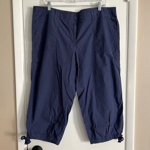 LOFT original crop capri khakis in blue, size 16.